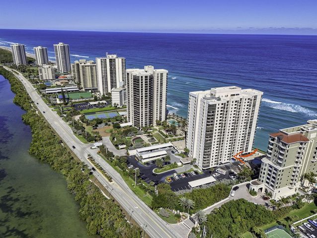 5380 N Ocean Drive 3b, Singer Island, FL 33404