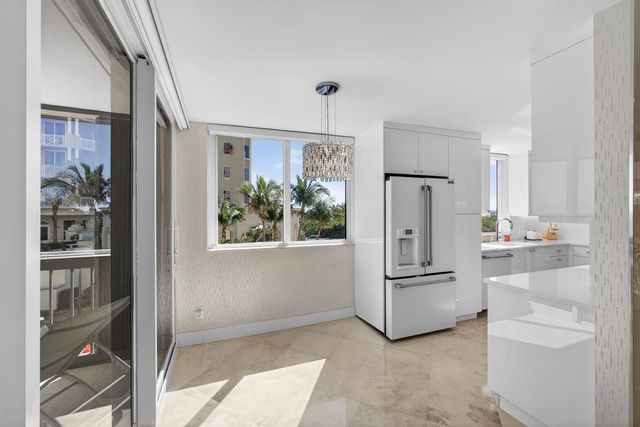 5380 N Ocean Drive 3b, Singer Island, FL 33404