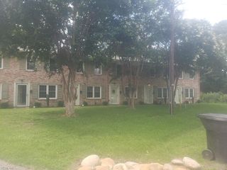 317 Crawford PL, Virginia Beach, VA 23452