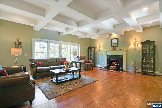 782 Tiffany Avenue, River Vale, NJ 07675