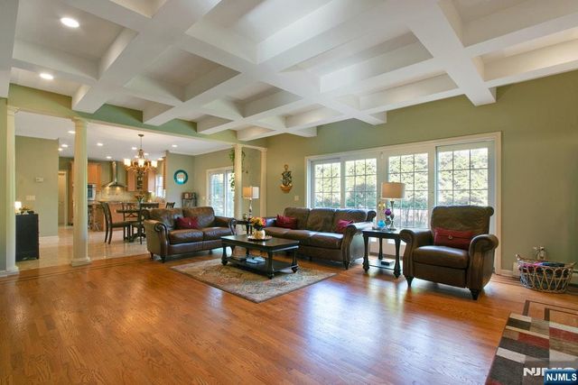 782 Tiffany Avenue, River Vale, NJ 07675