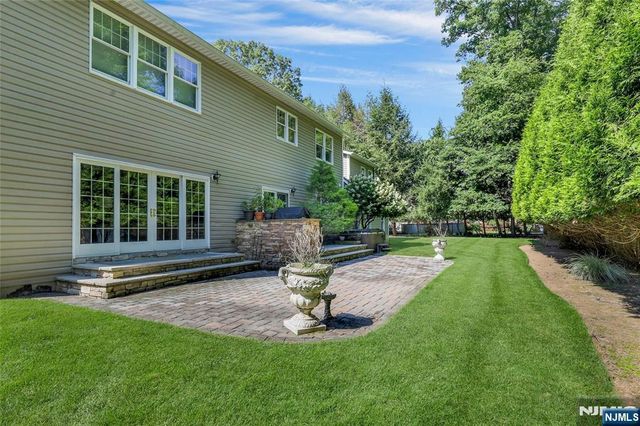 782 Tiffany Avenue, River Vale, NJ 07675