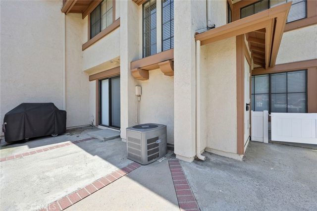 2245 Cheyenne 52, Fullerton, CA 92833