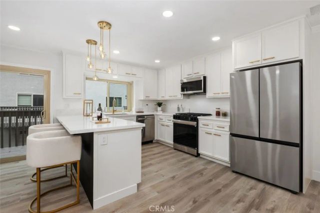8 Summer Breeze, Irvine, CA 92603