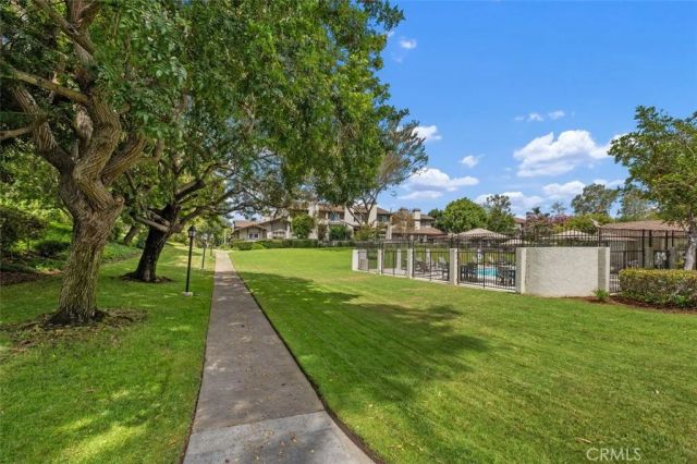 8 Summer Breeze, Irvine, CA 92603