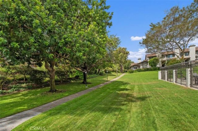 8 Summer Breeze, Irvine, CA 92603
