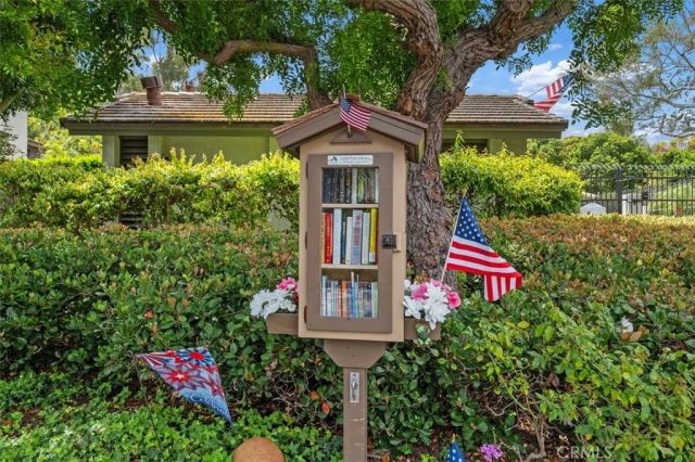 8 Summer Breeze, Irvine, CA 92603