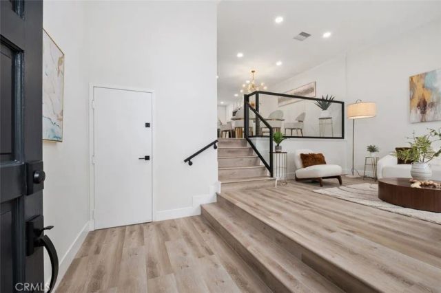 8 Summer Breeze, Irvine, CA 92603