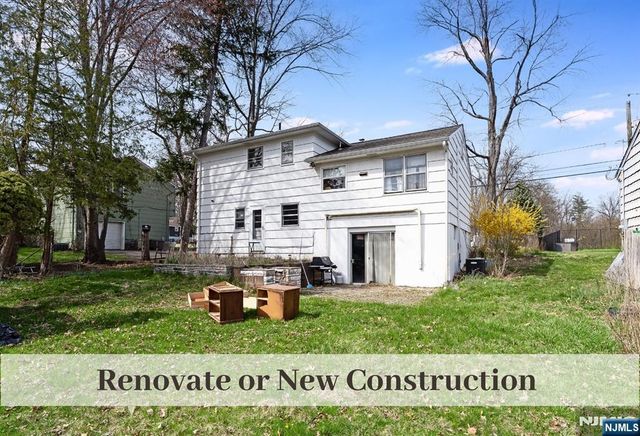 29 Lindbergh Parkway, Waldwick, NJ 07463