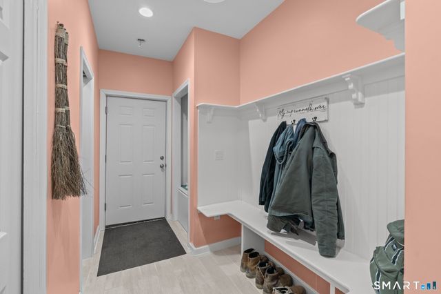 117 New Road, Thompson, CT 06277