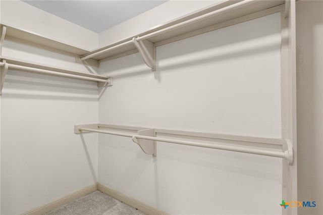 6009 Country Club Dr, Victoria, TX 77904