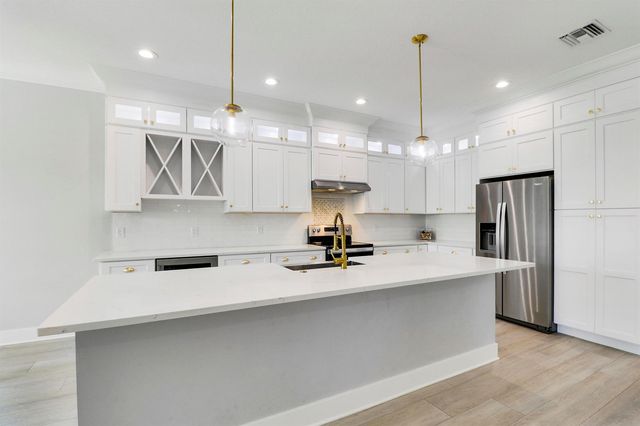3997 SE Barcelona Street, Stuart, FL 34997