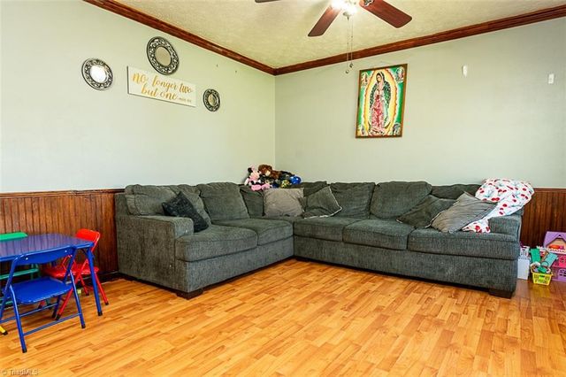 1114 Holly Springs Road, Mount Airy, NC 27030