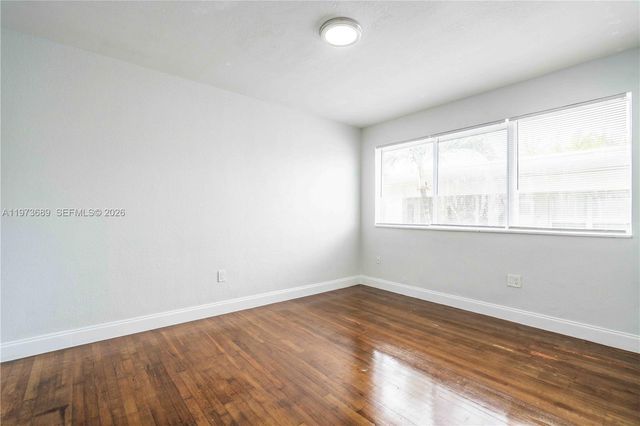 75 S Shore Dr 3B, Miami Beach, FL 33141