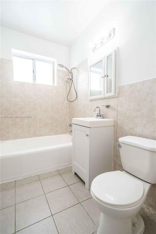 75 S Shore Dr 3B, Miami Beach, FL 33141