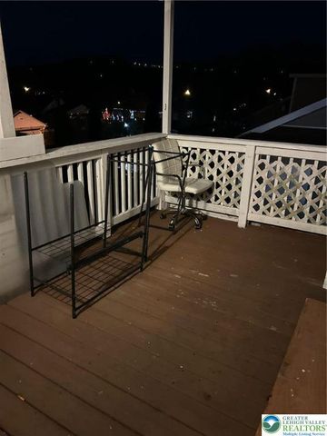 610 Folk 2, Easton, PA 18042