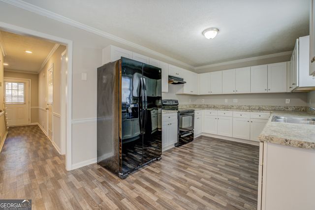 169 Holly Court, Loganville, GA 30052