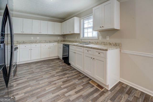169 Holly Court, Loganville, GA 30052