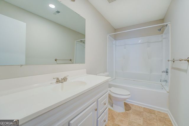 169 Holly Court, Loganville, GA 30052