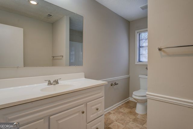 169 Holly Court, Loganville, GA 30052