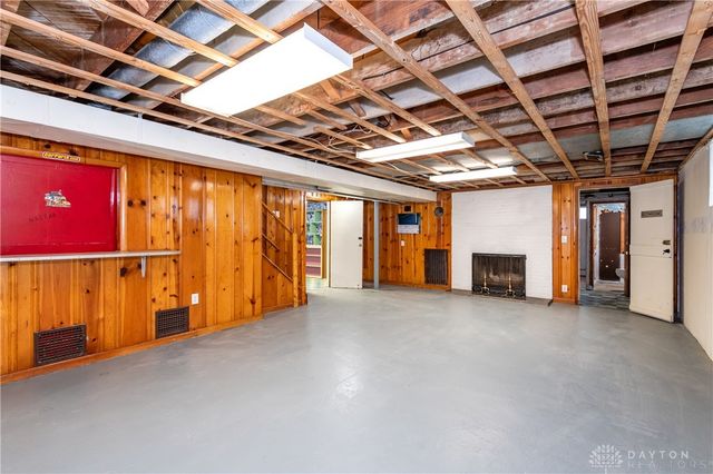 4024 Overland Trail, Kettering, OH 45429