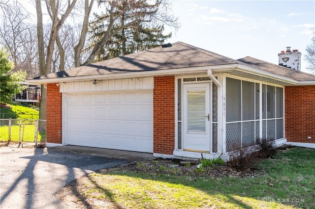 4024 Overland Trail, Kettering, OH 45429