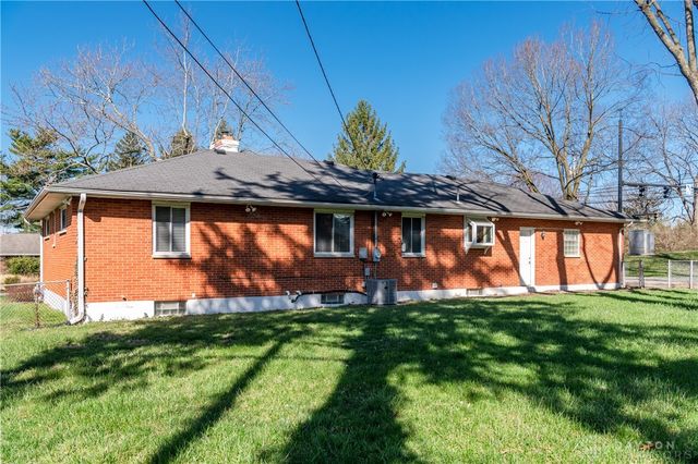 4024 Overland Trail, Kettering, OH 45429