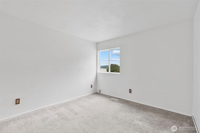 2485 Beach Drive E, Port Orchard, WA 98366