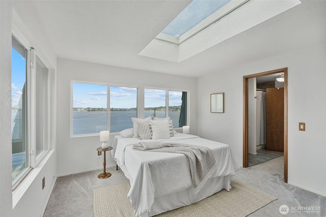 2485 Beach Drive E, Port Orchard, WA 98366