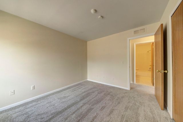 42779 Lilley Pointe Drive, Canton, MI 48187
