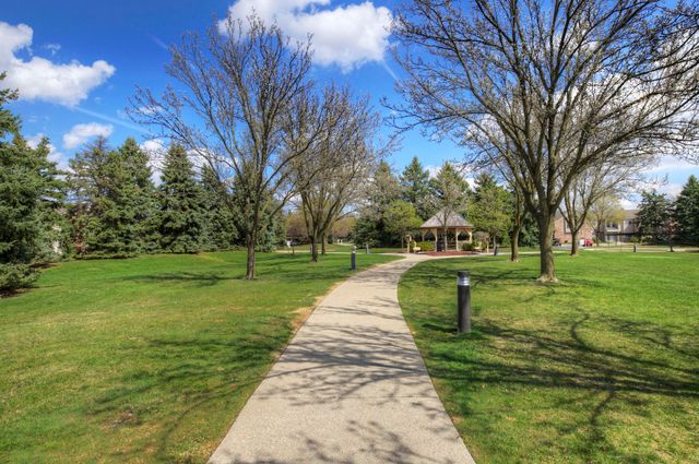 42779 Lilley Pointe Drive, Canton, MI 48187