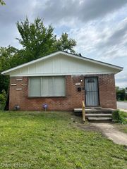 13900 Sussex Street, Detroit, MI 48227