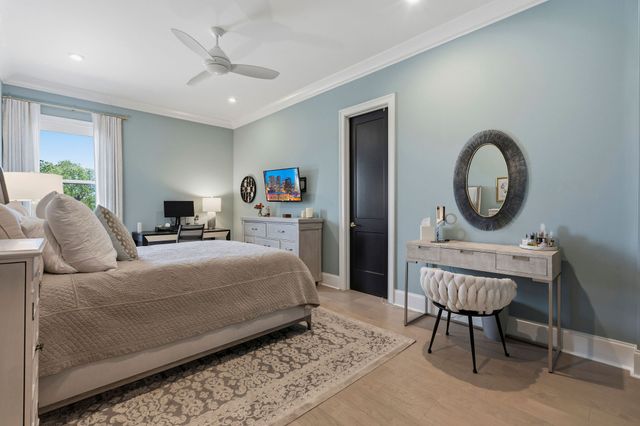3304 Sarah Bee Ln, Thompsons Station, TN 37179