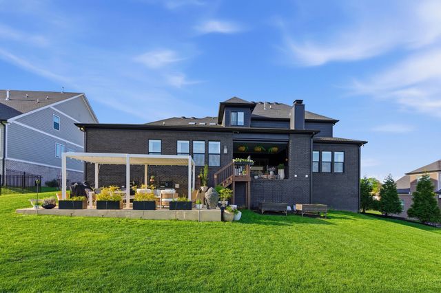 3304 Sarah Bee Ln, Thompsons Station, TN 37179