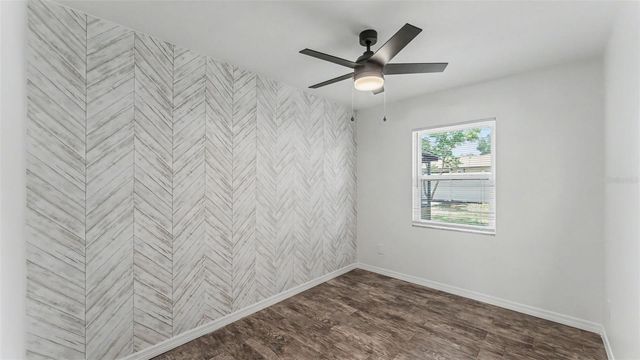 1151 OAKHILL STREET, Seffner, FL 33584