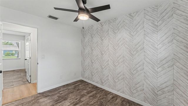 1151 OAKHILL STREET, Seffner, FL 33584