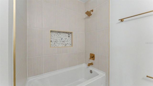 1151 OAKHILL STREET, Seffner, FL 33584
