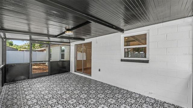 1151 OAKHILL STREET, Seffner, FL 33584