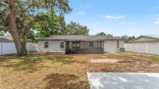 1151 OAKHILL STREET, Seffner, FL 33584