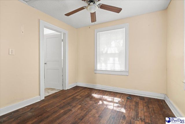 99 Huger St, Cheraw, SC 29520