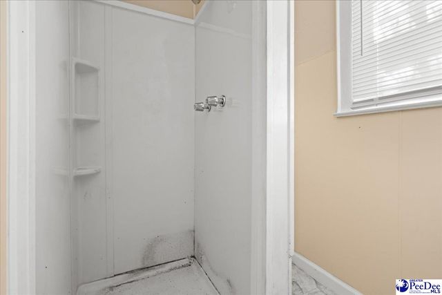 99 Huger St, Cheraw, SC 29520
