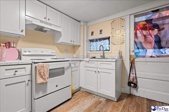 99 Huger St, Cheraw, SC 29520