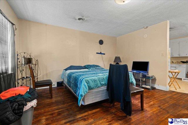 99 Huger St, Cheraw, SC 29520