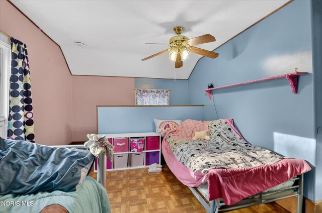 206 Franklin Avenue, Swanton, OH 43558