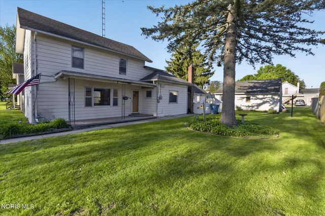 206 Franklin Avenue, Swanton, OH 43558