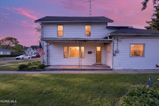 206 Franklin Avenue, Swanton, OH 43558