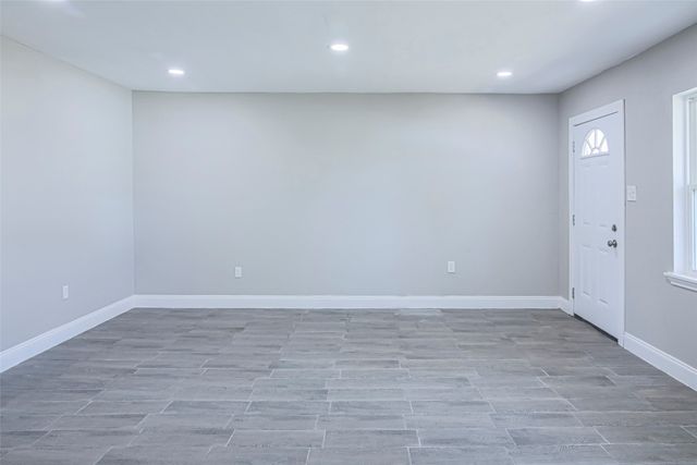 2642 Wilhurt Avenue, Dallas, TX 75216