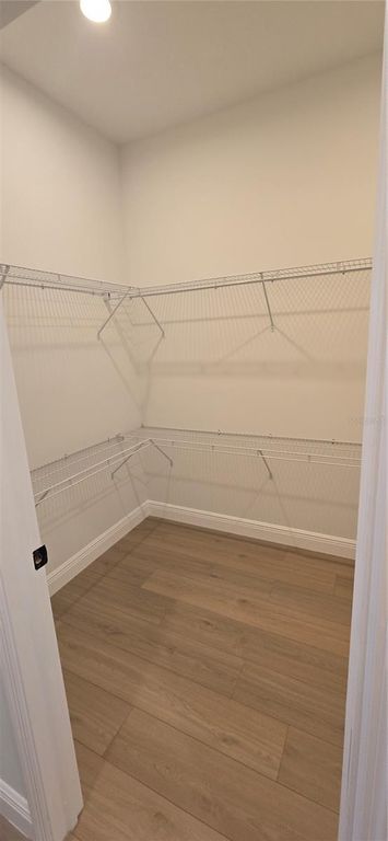 Image 20 of property listing at 131 KINGS DRIVE, Rotonda West, FL 33947