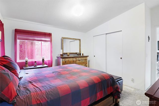 5248 52nd Lane SE, Lacey, WA 98503