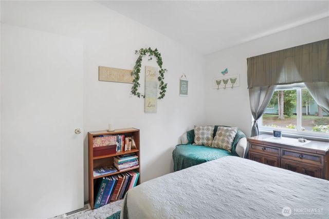 5248 52nd Lane SE, Lacey, WA 98503